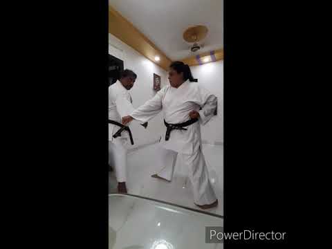 Heian Shodan Bunkai By Sensei Nitin & Pallavi Ghadshi