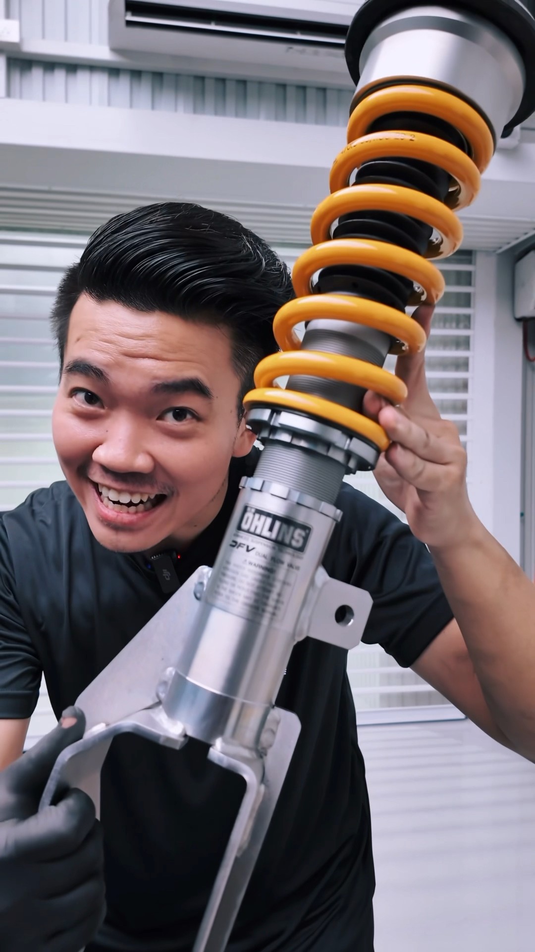 โช๊ค #Ohlins ที่ #Gforce