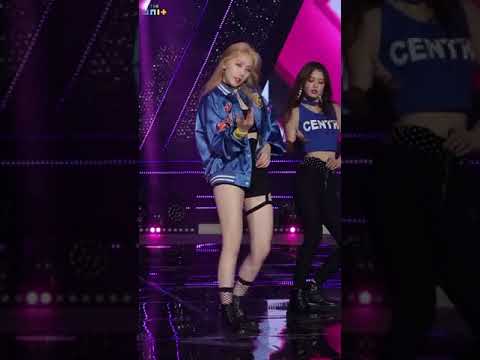 171218 Euijin - "Problem" (by Ariana Grande) @ The Unit