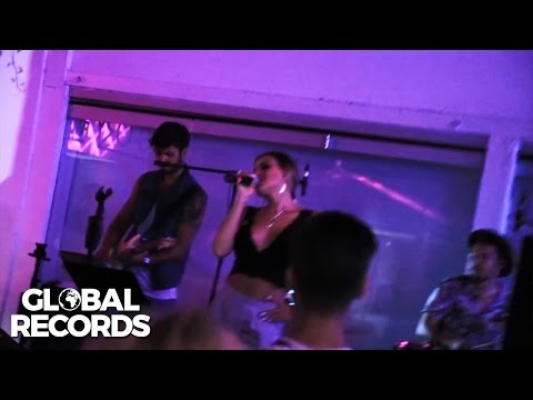 SUPER SHOW! Nicoleta Nucă şi-a &icirc;nc&acirc;ntat fanii cu un concert LIVE acustic