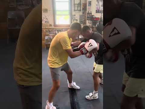 The Art Within The Art (Grappling In Boxing) Ramil Islamov Danny Bodish #boxing #howto