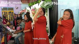 Download lagu NATALIS TRIO Lagu pakpak 20 menit bersama natalis trio acara manjalang mp3