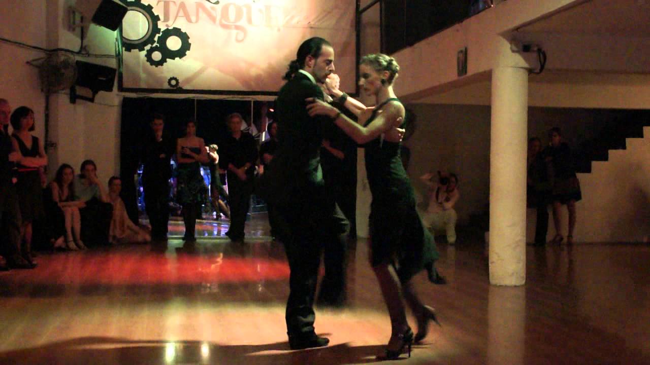 121208 Rodrigo Rufino et Gisela Passi 1255