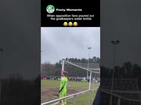 Fans trolling goalkeeper! 😭😭😭 #football #ronaldino #soccer #worldcup #zlatan #robertocarlos