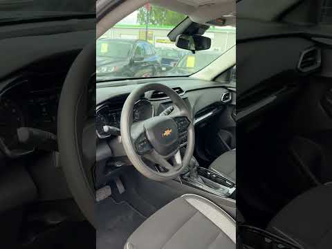 фото chevrolet trailblazer iii 0