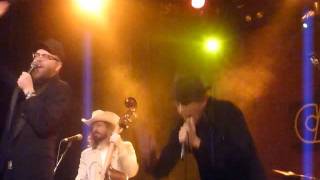 Slim Cessna´s Auto Club - "That Fierce Cow Is Common Sense in a Country Dress" (Madrid 11-01-2012)