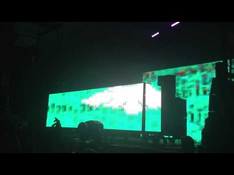 Porter Robinson - Midnight City (Live) - CounterPoint 2012 [1080p]