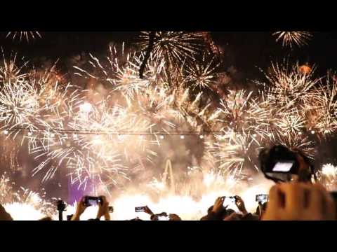HAPPY NEW YEAR | LONDON 2016/17 FIREWORKS (LIVE)