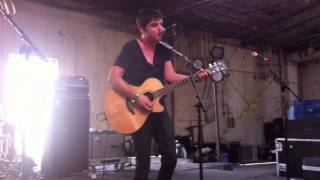 Artist VS Poet - Miscommunicate Acoustic Live