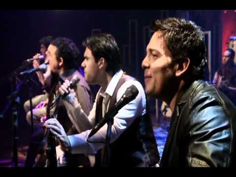 AUNQUE SEA POCO   ACUSTICO VOZ VEIS (official video).flv