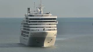 Silver Muse Cruise Ship, Turns 180 Degrees Before Docking at Cairns Cruise Liner Terminal 2 Nov 2024