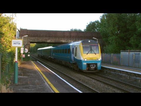 Flint 10.8.2015 & Prestatyn 11.8.2015 - WAG train - motive power issues  - Class 67 158 175