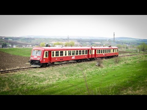 Trenul Regiotrans Caravelle pleaca din Falticeni spre Dolhasca - ARHIVA [Aprilie, 2010]