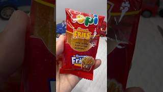 Download lagu Gummy Fries Yupi #snack #snack #yupi #gummy #shorts mp3
