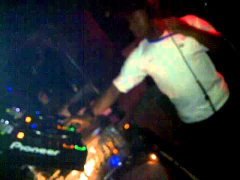 GetDarker @ Cable dubstep Easter sunday  DJ EZ