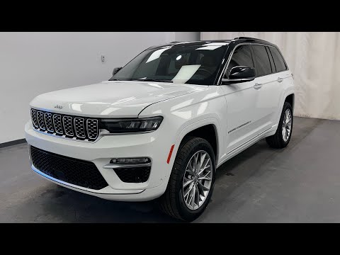 2024 Jeep Grand Cherokee Summit 4x4 in White for sale at Davis GMC Buick Lethbridge in Lethbridge, AB