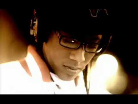 Flip Major - I Am Feat. TY $