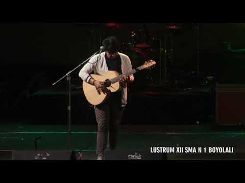 SAVANA-Senar Senja [live lustrum XII SMA N 1 BOYOLALI]