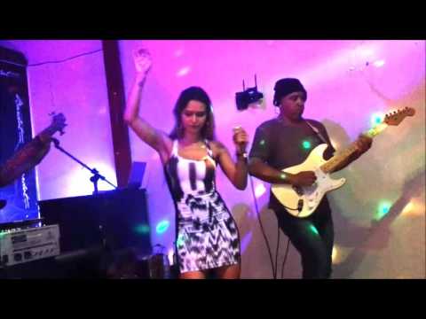 Tá no Jeito de Olhar - por Paola de Marco / Banda Manchete - DF