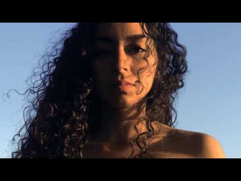Gemma Castro - Tú Me Acostumbraste (Music Video)