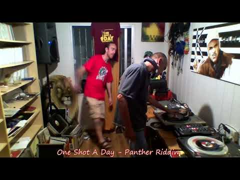 One Shot A Day 445 ( Temporada 2 ) - Panther Riddim