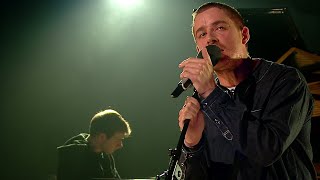 Dermot Kennedy - &#39;Power Over Me&#39; | The Late Late Show | RTÉ One