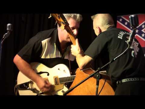 Black Cat Trio ''Johnny Be Good'' @  Double Five Rock 'n' Roll Club Scunthorpe