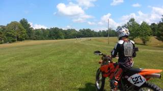 preview picture of video 'KDX 200 verses a KTM 200 all out drag race'