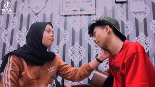Download lagu Kumpulan video tik tok romantis ziel Ferdian mp3