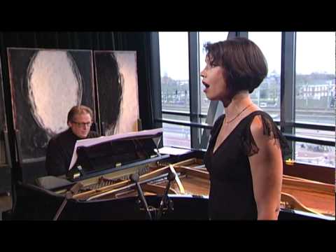 Margit Beukman & Peter Nilsson - Francis Poulenc/ Les Chemins de l'Amour