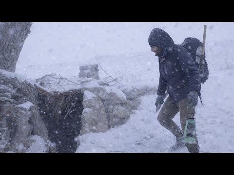 Caught in snow and blizzard. They destroyed my shelter. There is no way back. (ASMR)