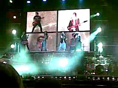 Just Girls feat. 4 Taste - Viver a Vida