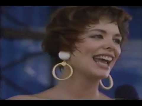 SHINY STOCKINGS - Montgomery, Plant, and Stritch (Live)