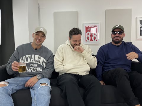 HAJA BONECOS - SETENTA E UM (DIOGO BATÁGUAS)