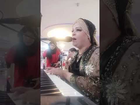 Naima Ababsa dans un livre spécial femmes