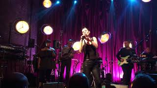 Lisa Stansfield - Set Your Loving Free (Village Underground London 20/11/17)