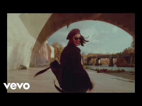 Fudasca, Alfa, Tredici Pietro - Lentiggini (Official Video)