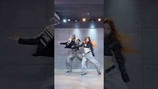 Download lagu j-hope-‘Killin’ it Girl’ #dance #cover #jhope #killinitgirl #bts #siblings @BTS mp3