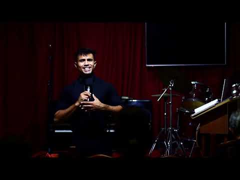 ''Cómo nos relacionamos con Dios'' . Estani López