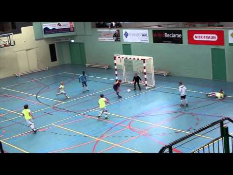 Fortuna Wormerveer E2, DEM E1,E2,E3 Waterloo E1 Zaalvoetbal