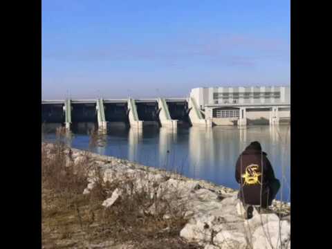 Catfish spinning al siluro spinnfischen auf wels