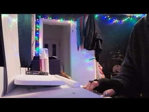 Bit o' Aphex Twin on the piano. Windowlicker