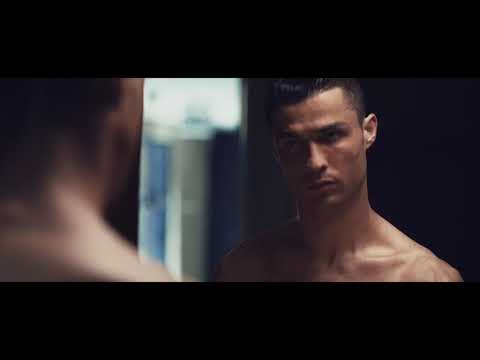tualetinis vanduo CR7 Cristiano Ronaldo Play It Cool Eau De Toilette Purškiklis 50ml video