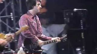 Paul Weller, Johnny Marr "Town Called Malice", Coachella