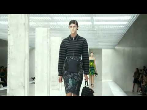 Prada Spring Summer 2011 Review Donna Womanwww savevid com