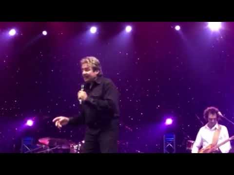 Davy Jones' Final Performance of Daydream Believer