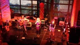 Zervas and Pepper with Lisbee Stainton - Helplessly Hoping (Crosby, Stills and Nash)