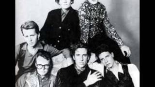 The TriFFids - ESTUARY BED [80's & 90's Aussie band]