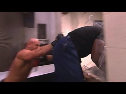 Goldberg Puts Stevie Ray Through A Window 🪟 WCW Nitro 24th July 2000