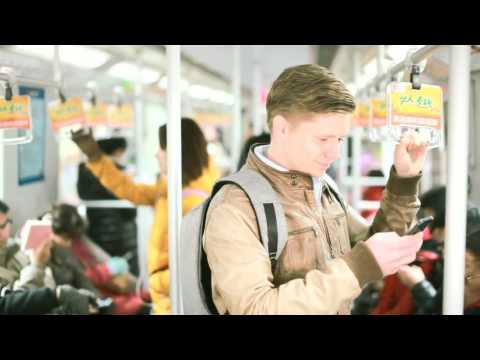 Kuprinė su apsauga nuo vagių XD Design  Bobby Hero XL, Juodos spalvos video